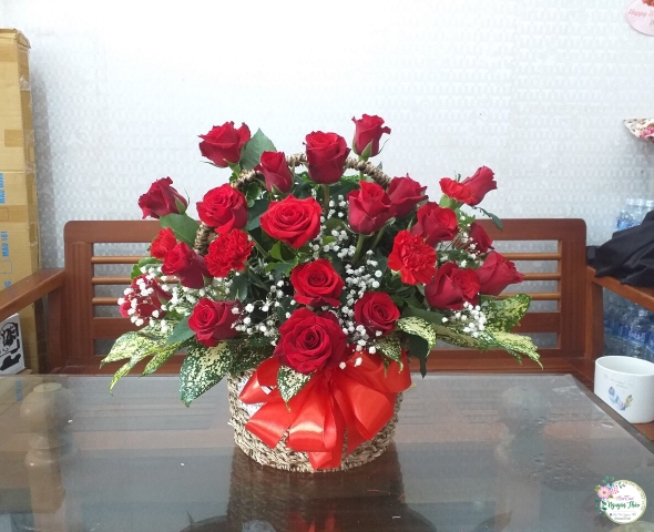 Giỏ Hoa Chúc Mừng 24