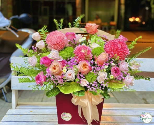 Giỏ Hoa Chúc Mừng 038