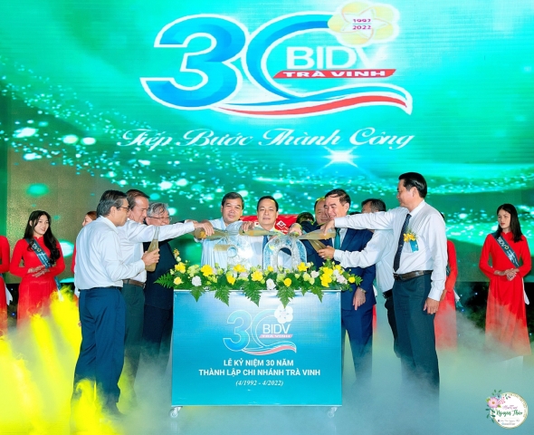 TỔ CHỨC LỄ KỶ NIỆM THÀNH LẬP CHUYÊN NGHIỆP TẠI TP. TRÀ VINH - KỶ NIỆM 30 NĂM THÀNH LẬP NGÂN HÀNG BIDV